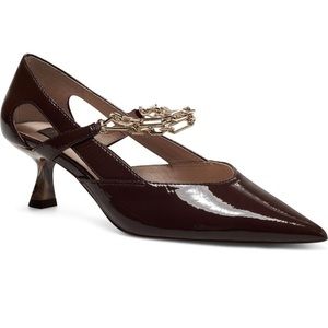 NWOT Louis et Cie Fiana Pointed Toe Pump